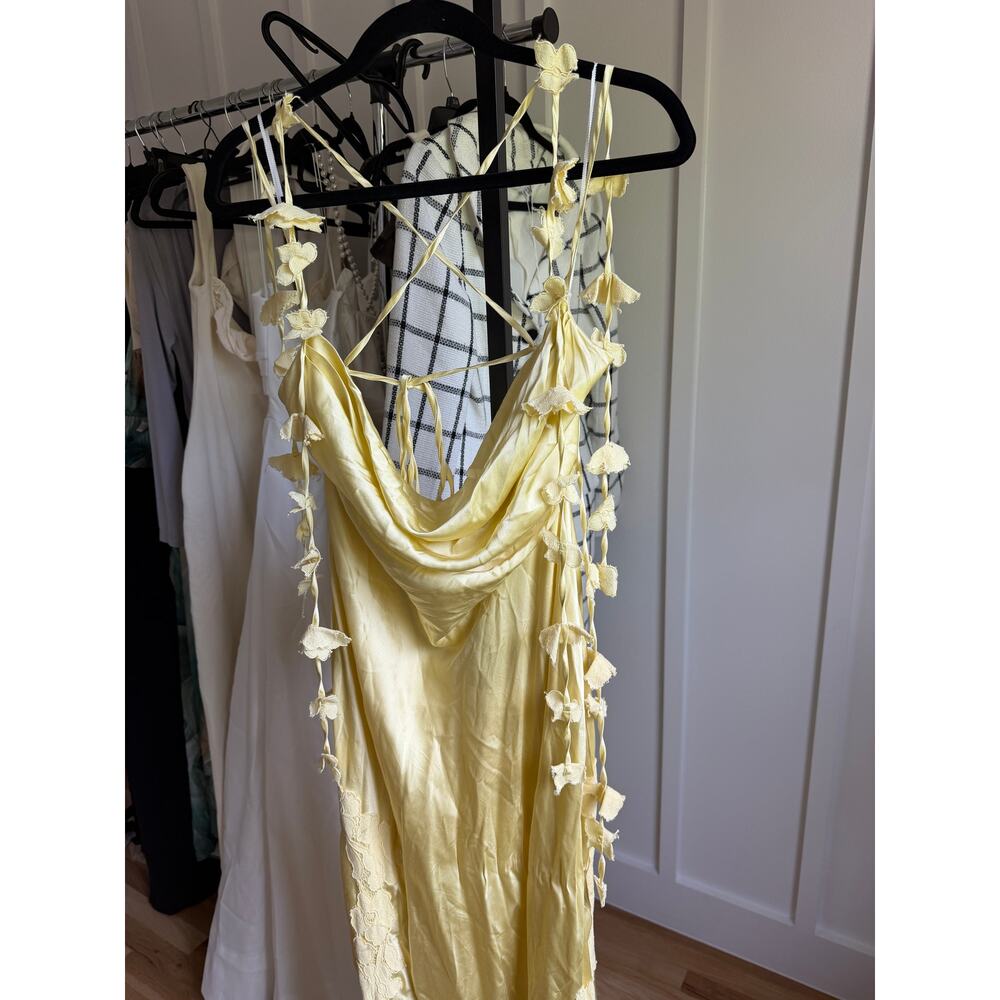 NBD Inaya Gown in Butter Yellow - Picture 8 of 16